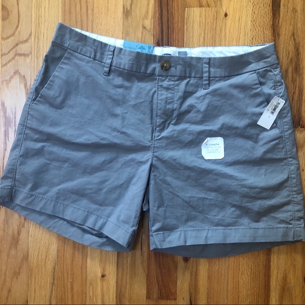Old Navy 5” Twill Shorts
